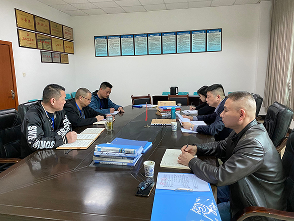 60818321afa77.jpg 9B7A90E887BBE0E9B3A74F589073554F.jpg